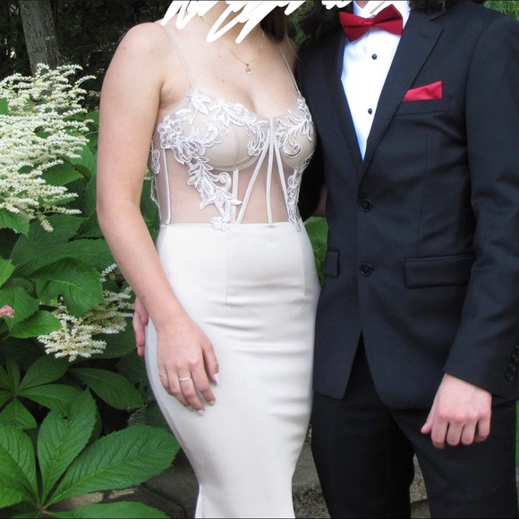 prom dress - Picture 3 of 6